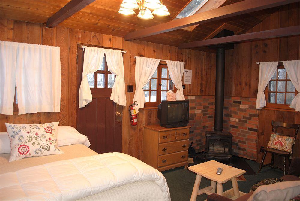 Rundle Chalets Canmore Eksteriør bilde