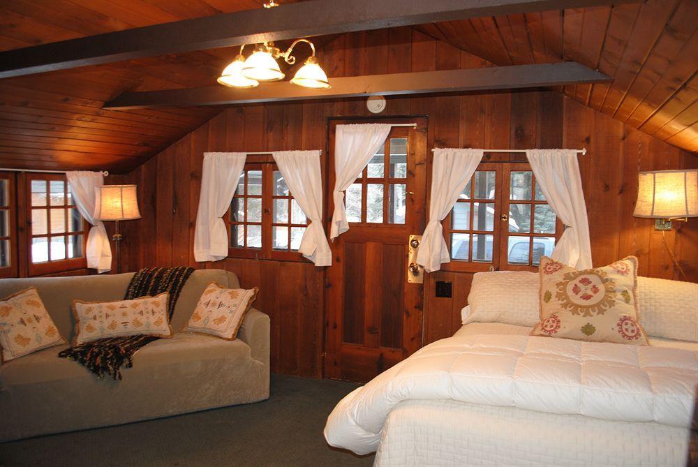 Rundle Chalets Canmore Eksteriør bilde