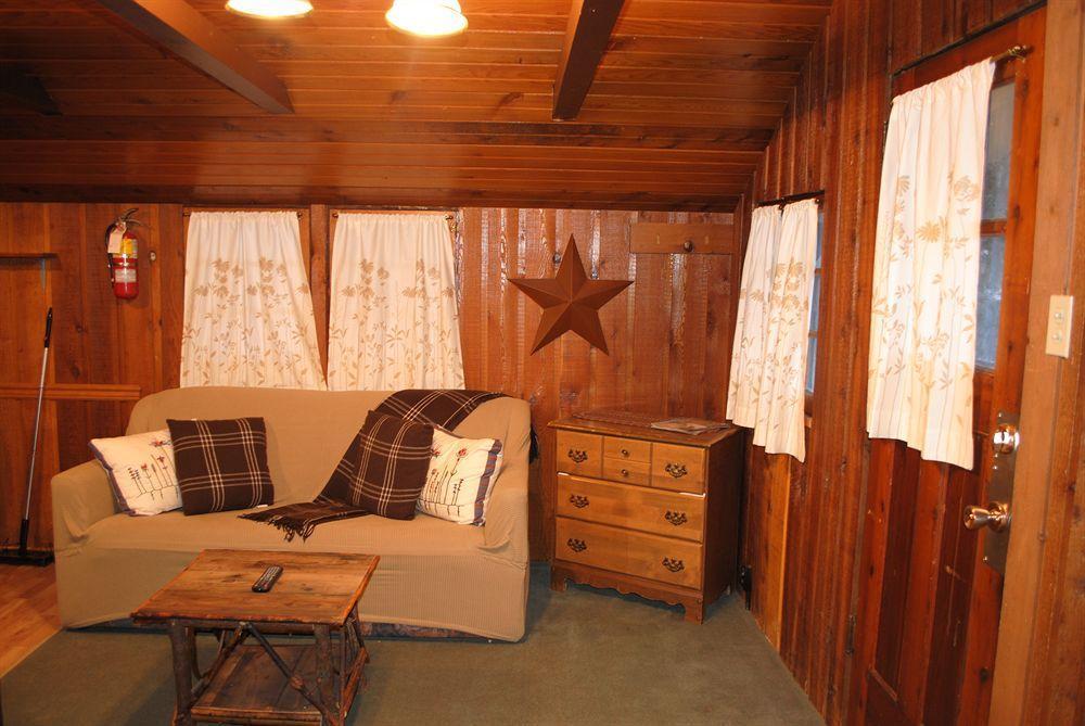 Rundle Chalets Canmore Eksteriør bilde