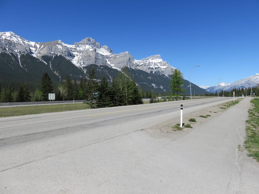 Rundle Chalets Canmore Eksteriør bilde