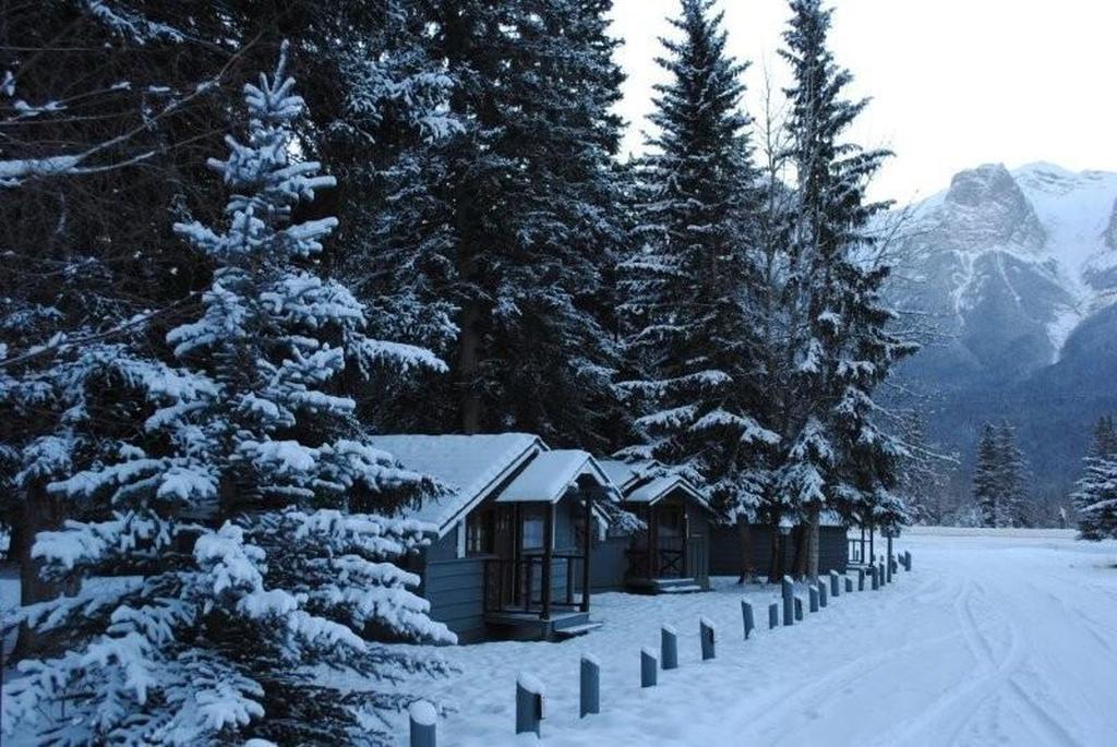 Rundle Chalets Canmore Eksteriør bilde