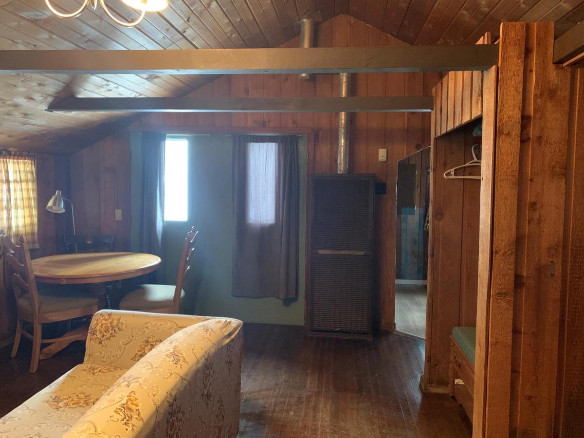 Rundle Chalets Canmore Eksteriør bilde